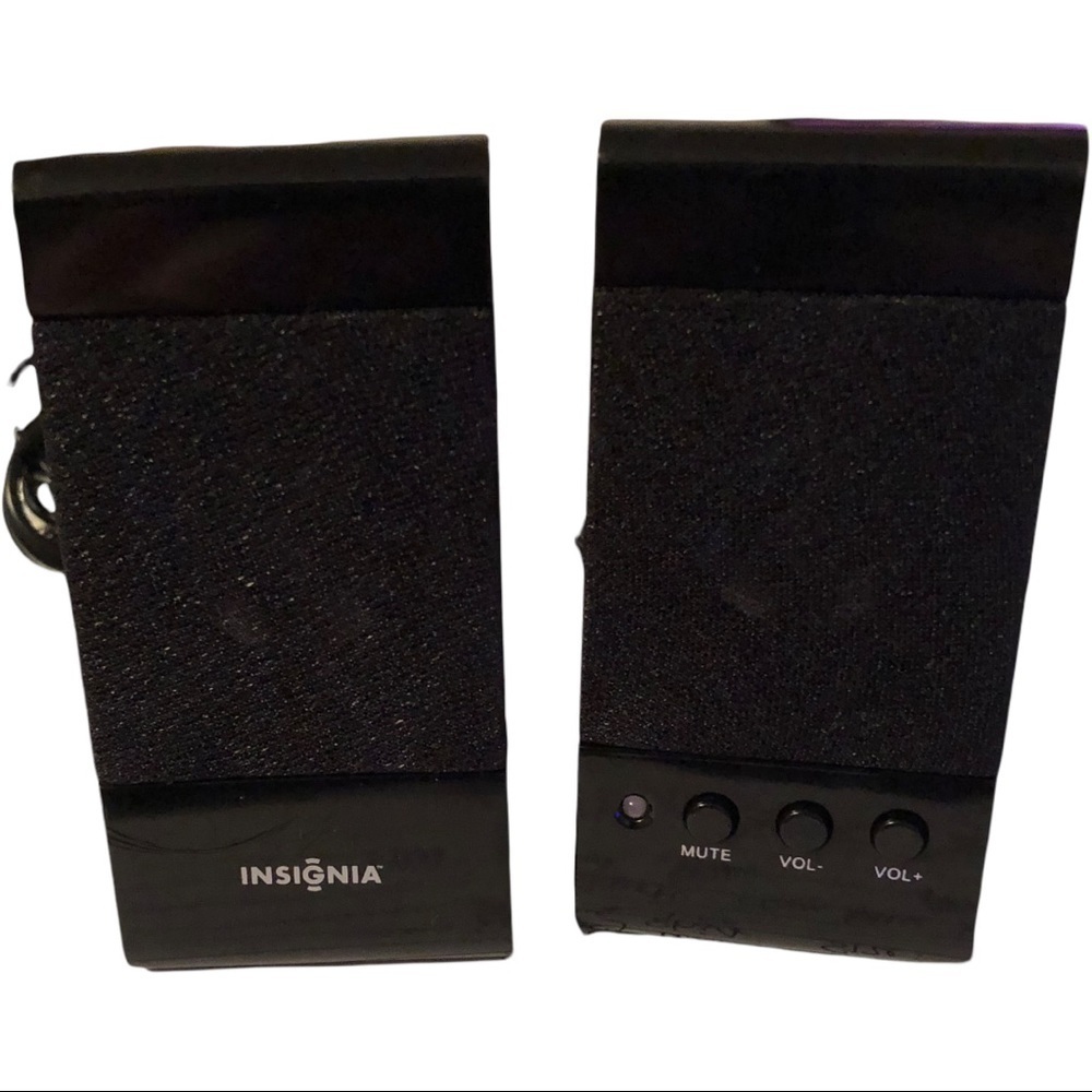 Insignia Portable Notebook Speakers